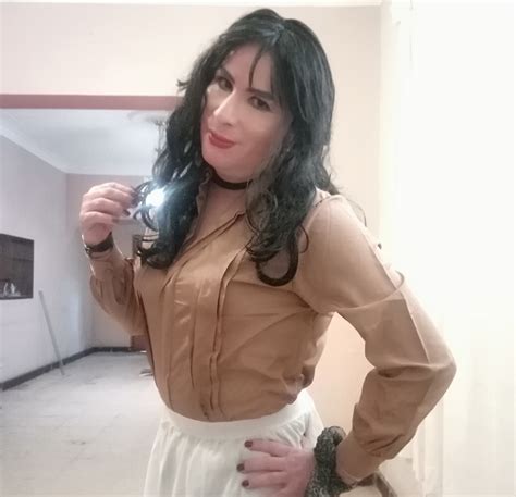 travestis en pamplona|Travesti July, brasileña morena